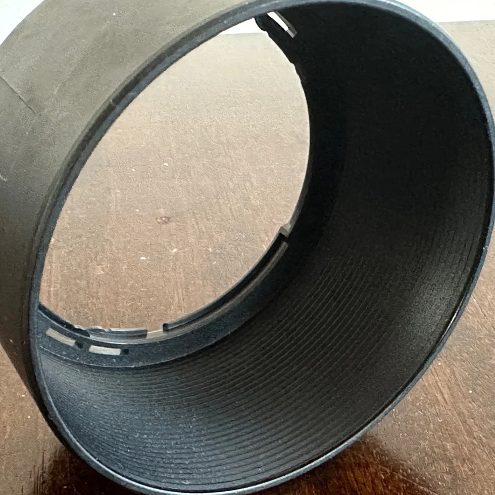 Quantaray Lens Hood for Tamron DA17 AF 70-300mm f/4-5.6 Di LD Macro Autofocus